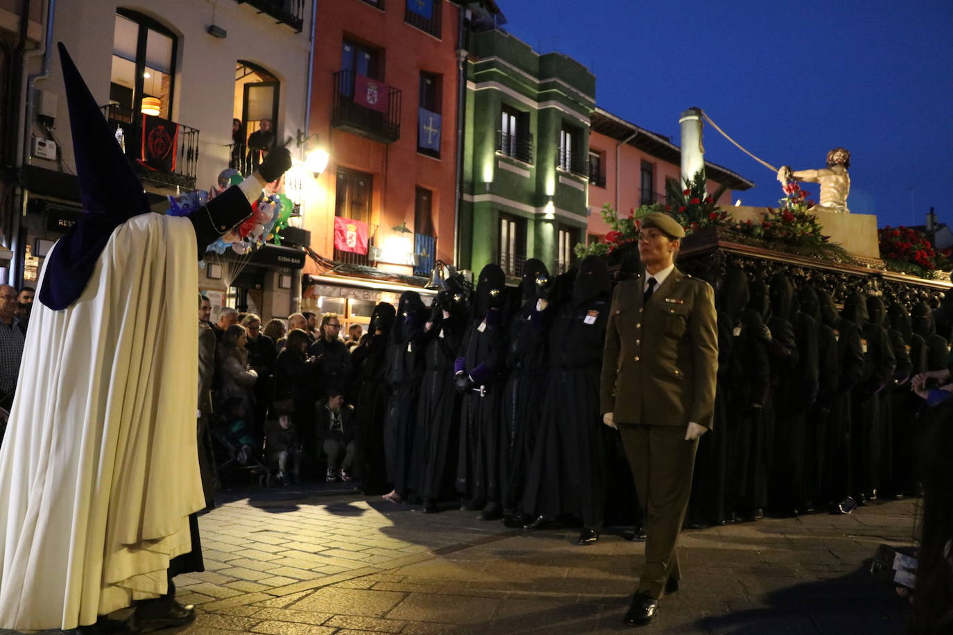 La Procesión de la Virgen de la Amargura