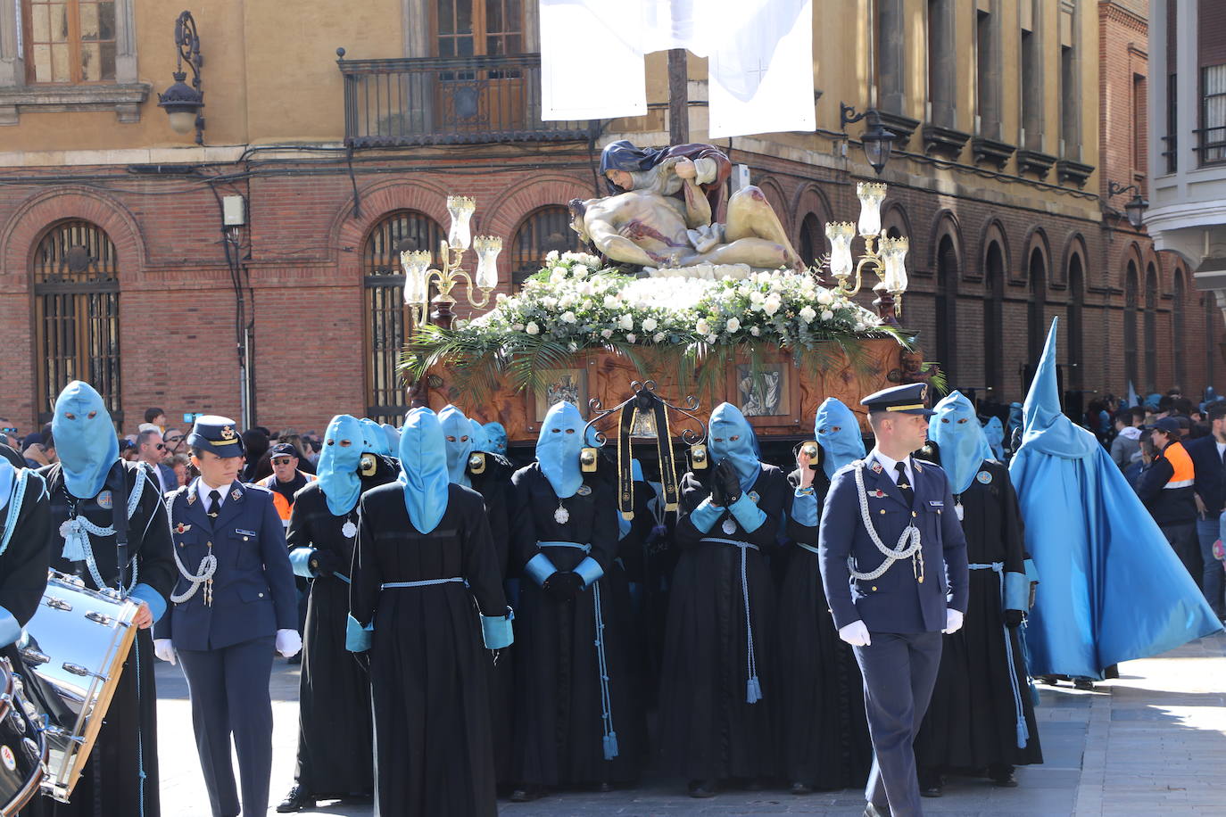 El moreno vuelve a triunfar