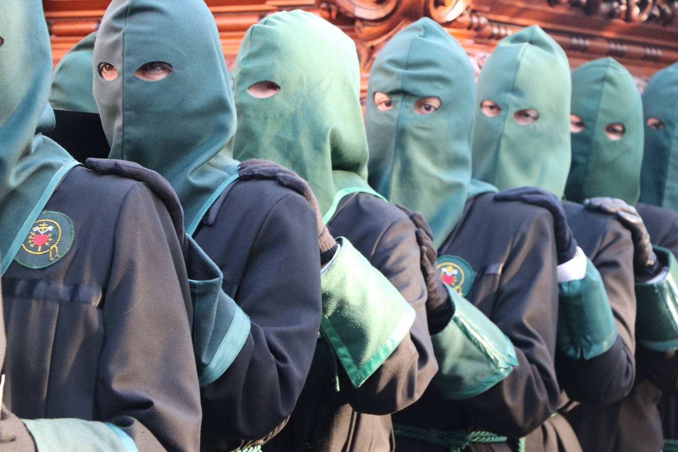 Procesión de María al Pie de la Cruz