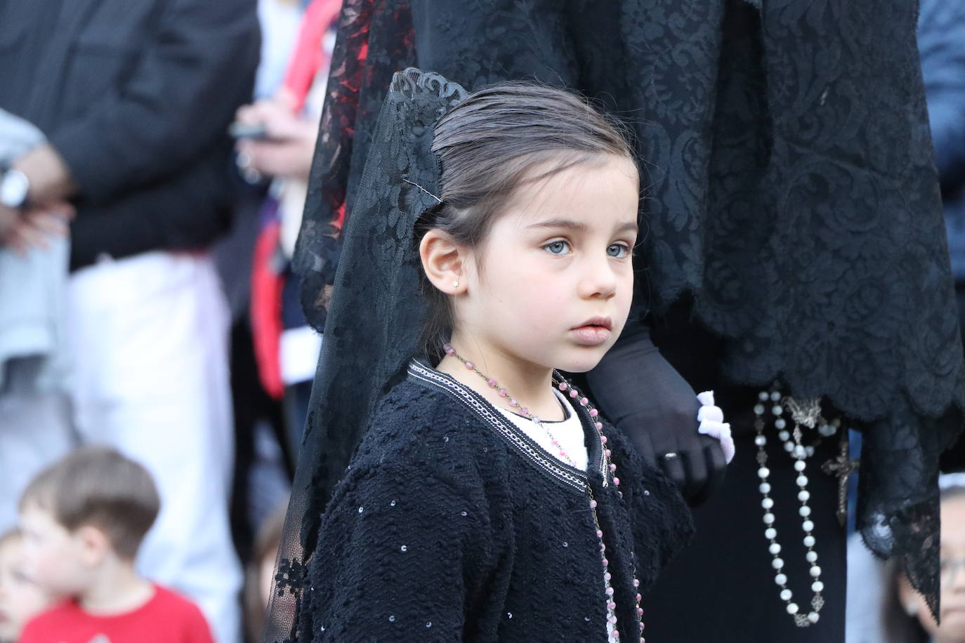 Procesión de María al Pie de la Cruz