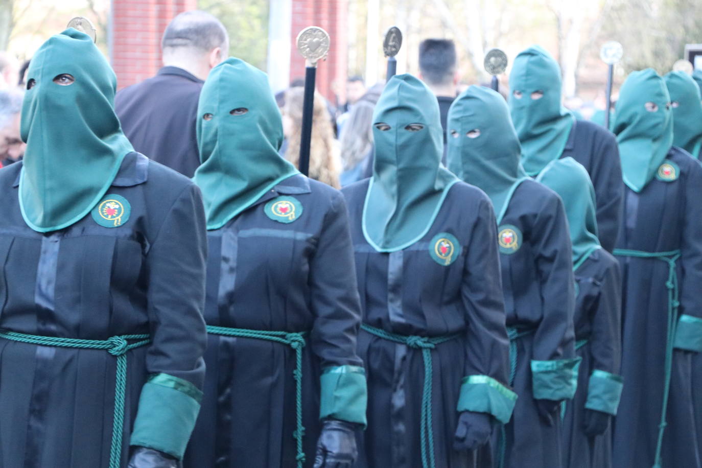 Procesión de María al Pie de la Cruz