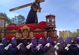 Valencia de Don Juan vivió su acto más representantivo de la Semana Santa.