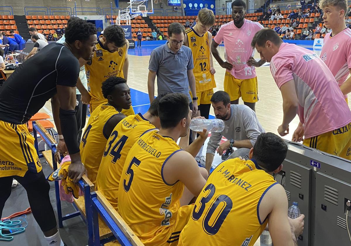 El equipo berciano finaliza la liga regular con .