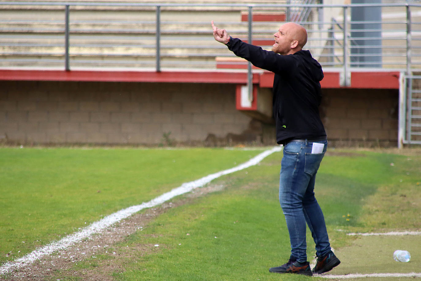 Tabu da vida al Juvenil A de la Cultural