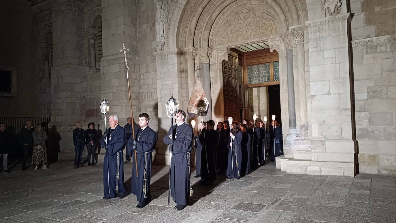 Un emotivo Vía Lucis