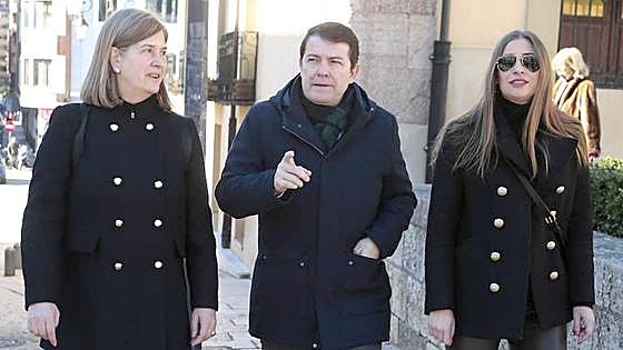 El PP carga contra Torres por alterar sin permiso la lista municipal, procederá a su revisión y solo 'bendice' a Gavilanes