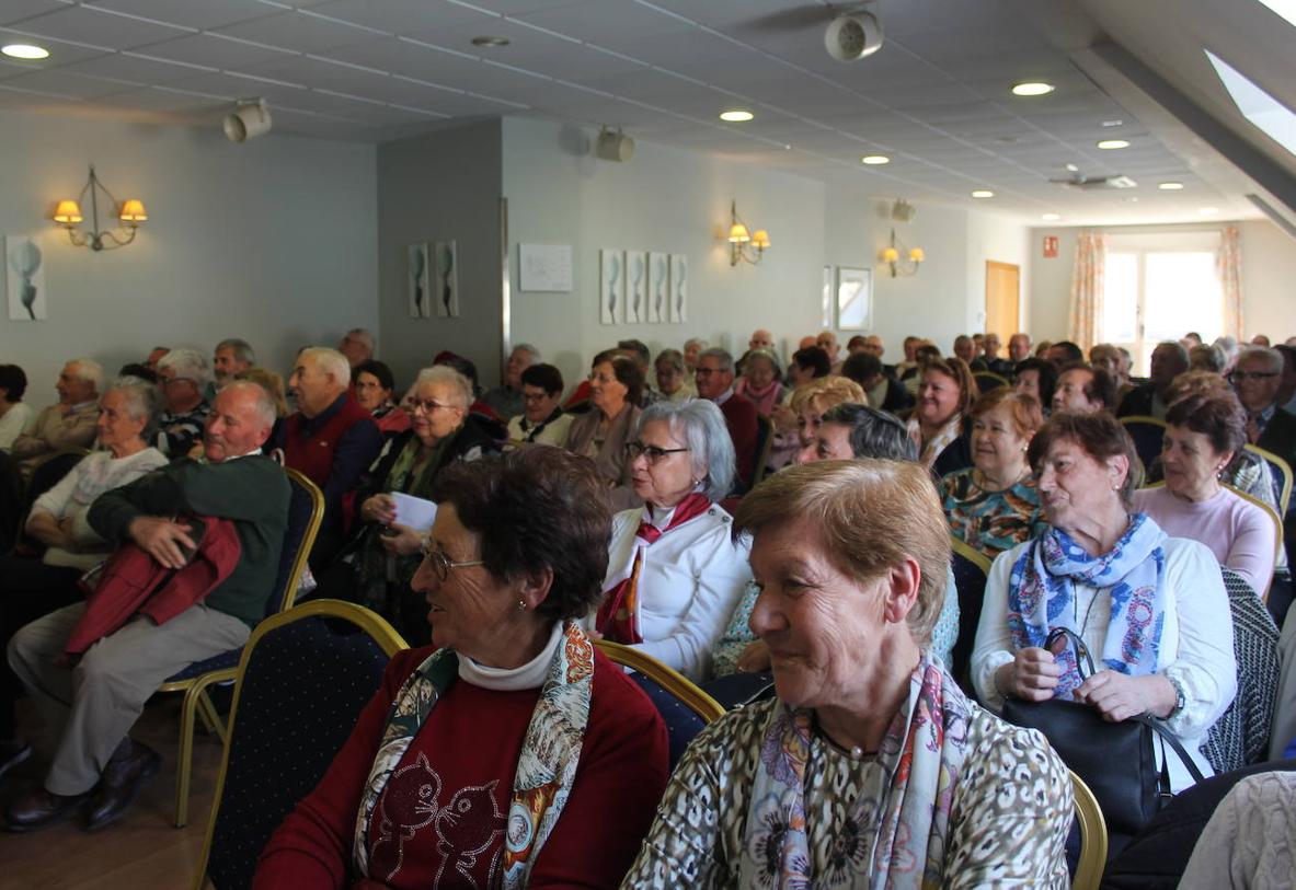 La Federación de Jubilados y Pensionistas de León celebra su asamblea anual.