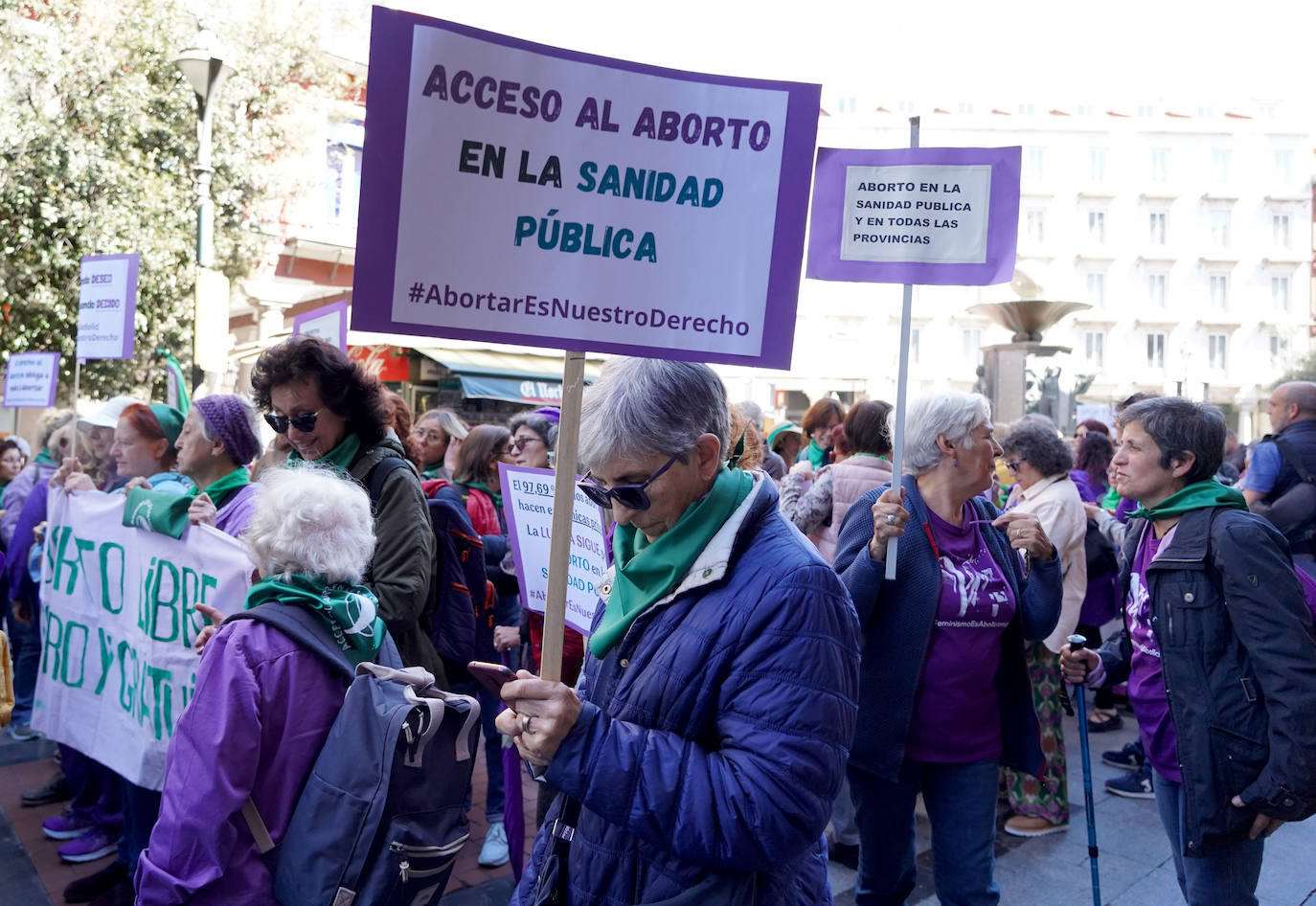 Manifestación feminista para defender el derecho efectivo a abortar en todas las provincias