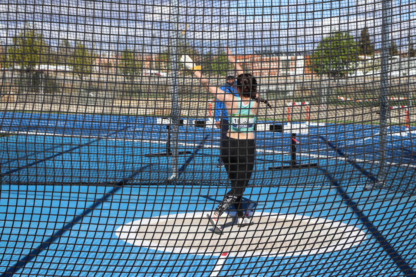 Inauguración en competición oficial de las nuevas pistas de Atletismo de la ULE