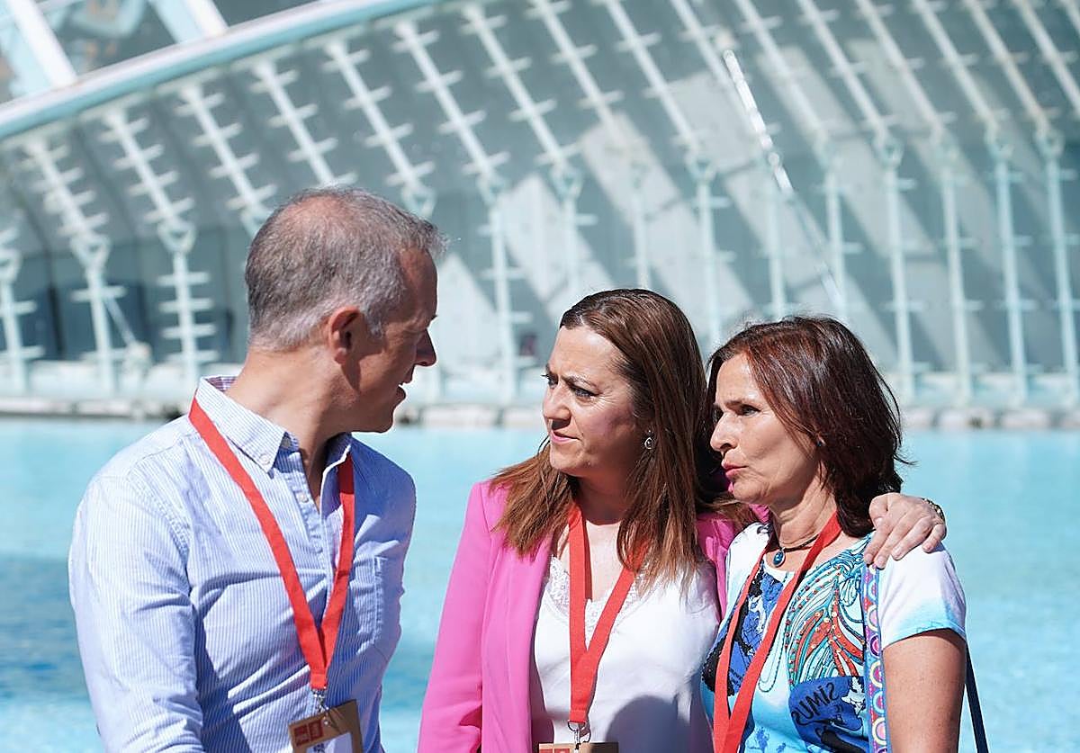 Delegación de Castilla y León en la cita municipalista del PSOE en Valencia.