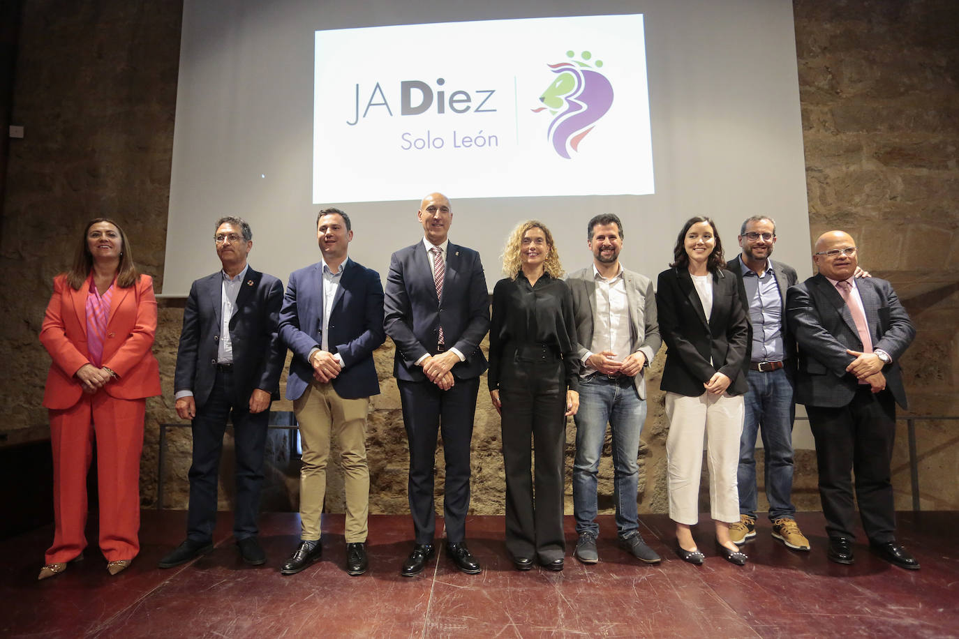 Presentación de la candidatura de José Antonio Diez al Ayuntamiento de León