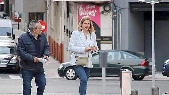 Torre recurre a su entorno más próximo para hacer candidatura, prescinde de Ares por obligación y recupera a Cabañeros y Rajoy