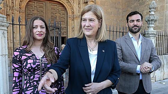 Torre presenta por fin su lista «para servir a León» y pide a Diez que gobierne la más votada