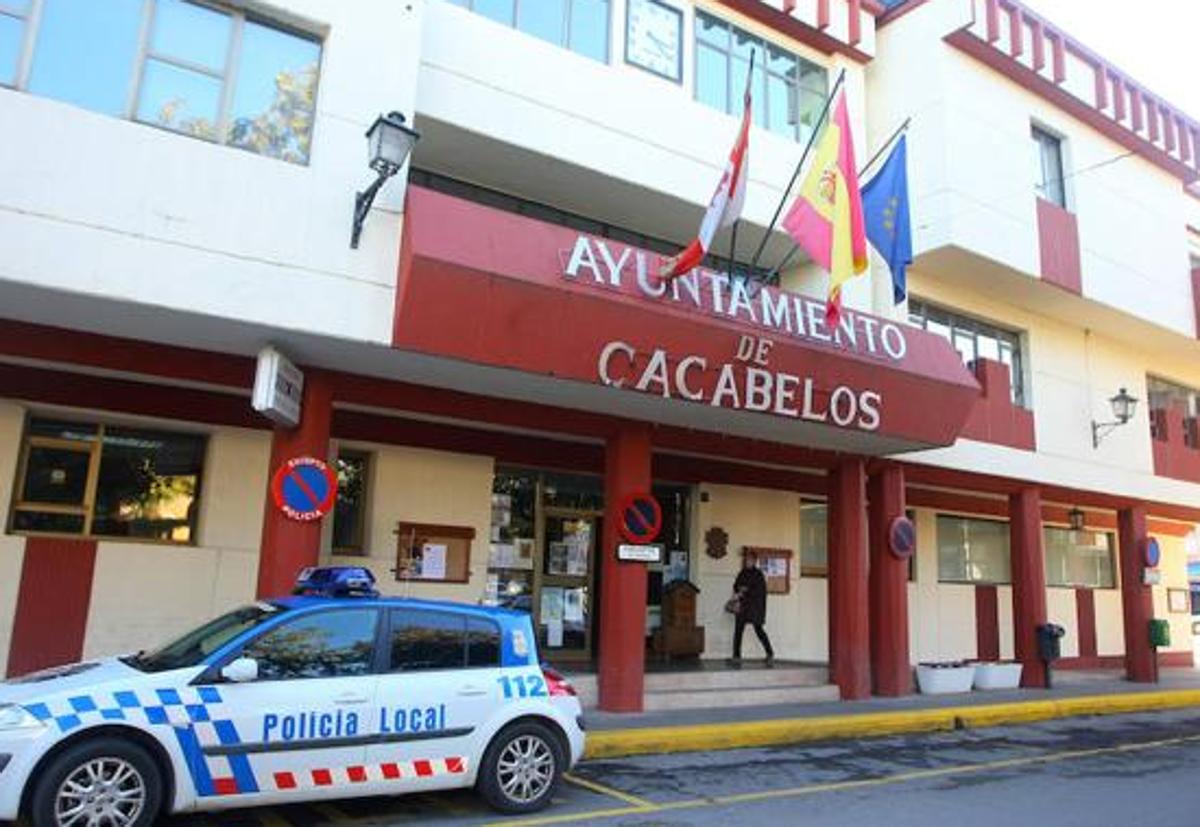 Ayuntamiento de Cacabelos.