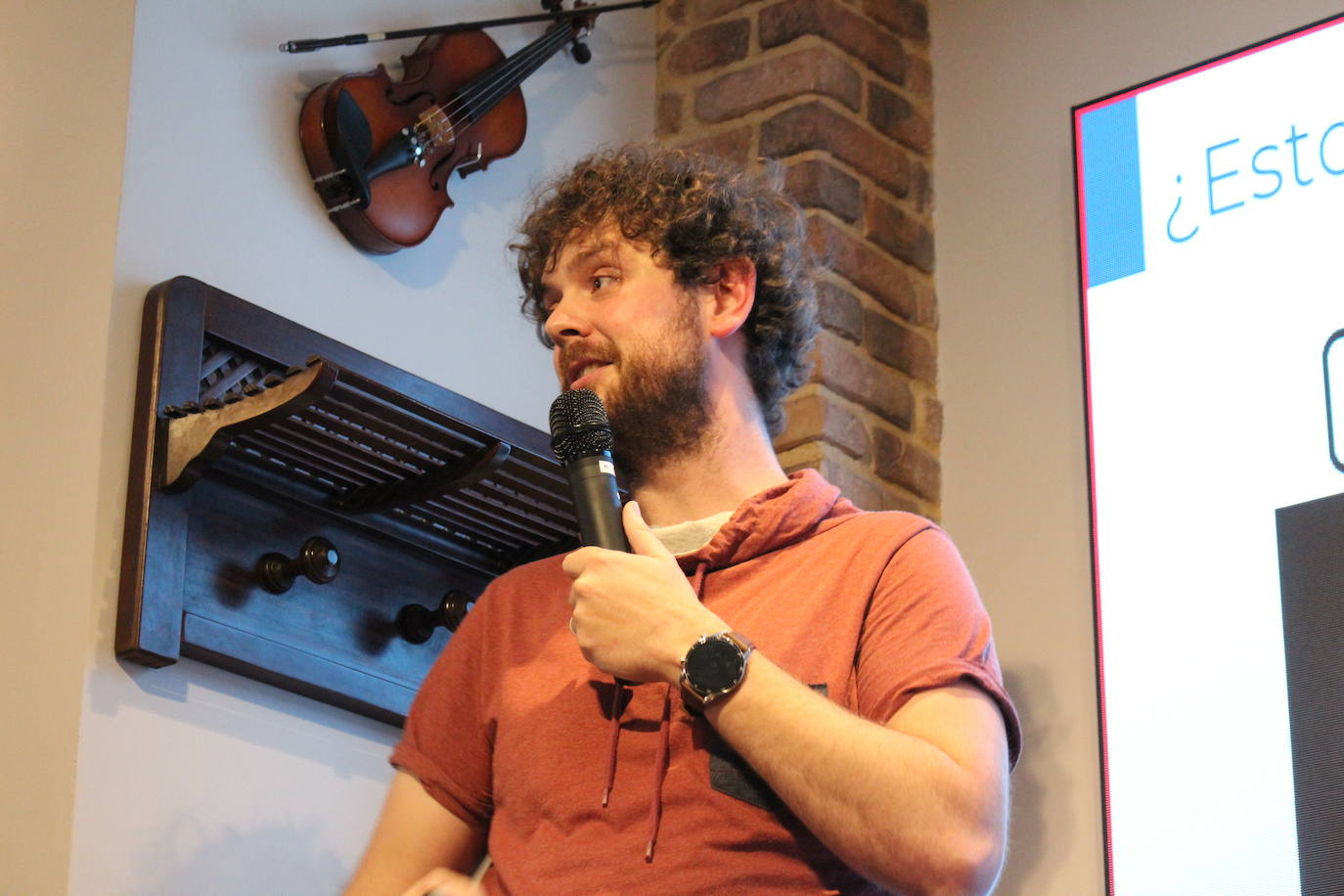 La Inteligencia Artificial llega al «Cafelito»