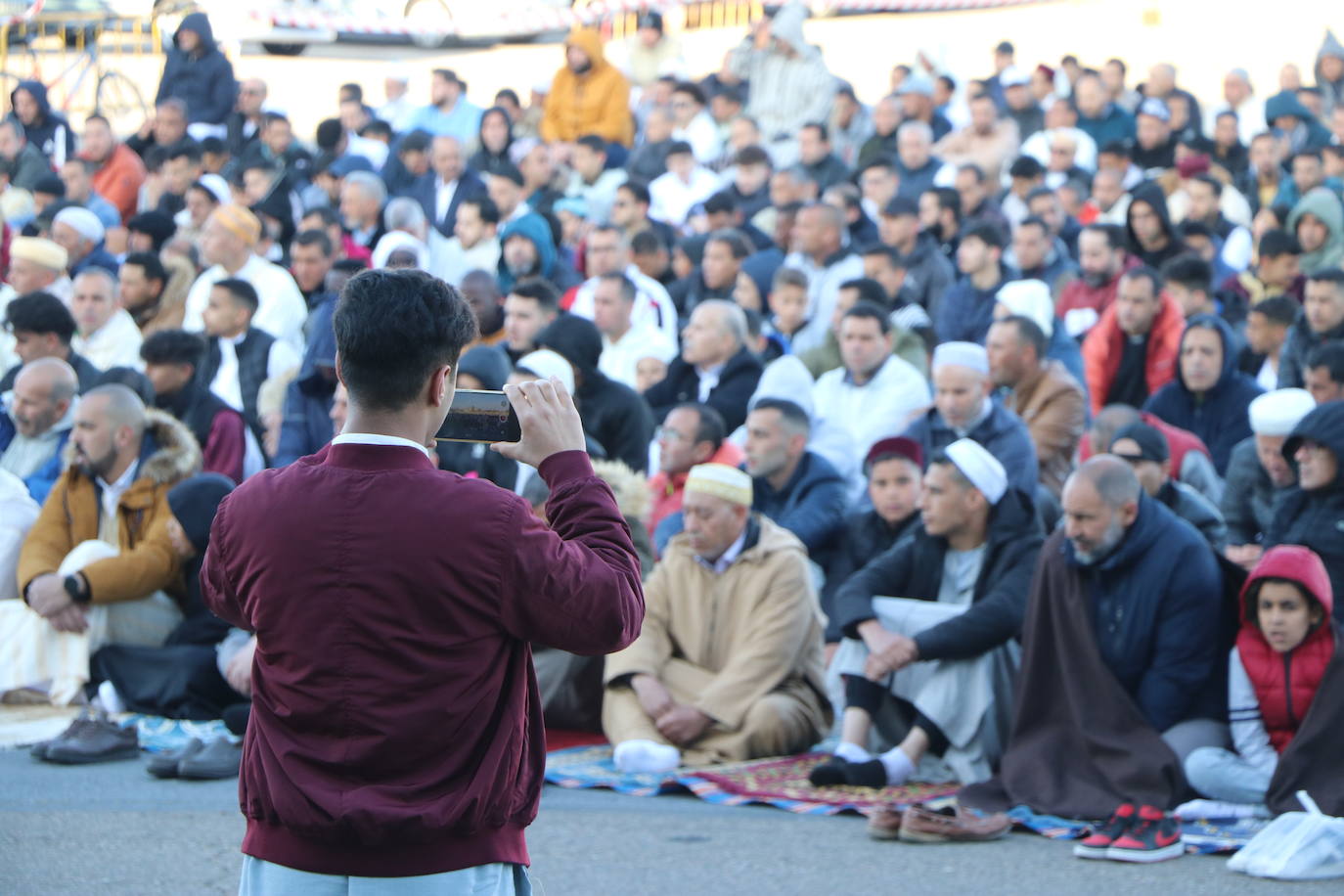 León celebra el Eid al Fitr