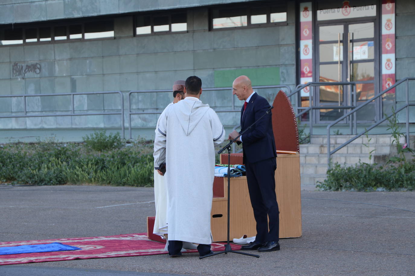 León celebra el Eid al Fitr