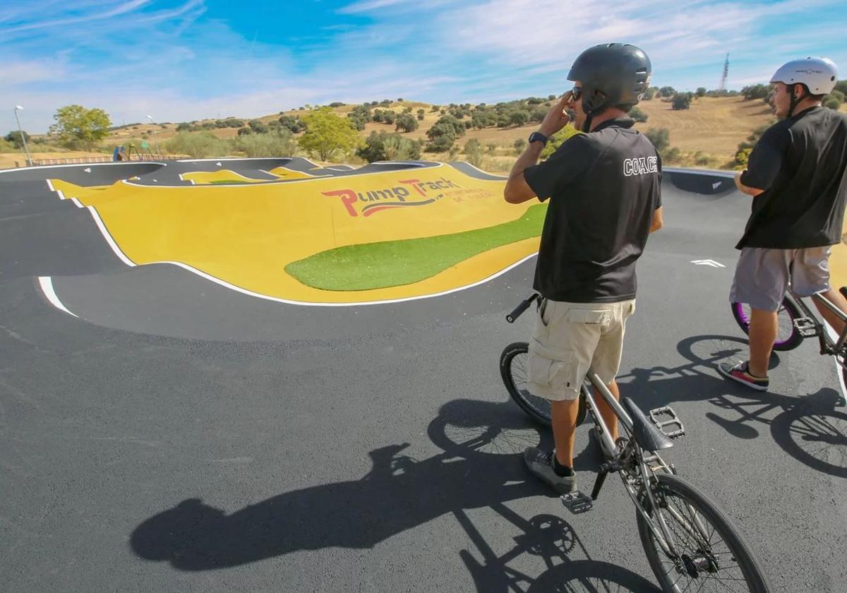 Imagen de un circuito de 'pump track'.