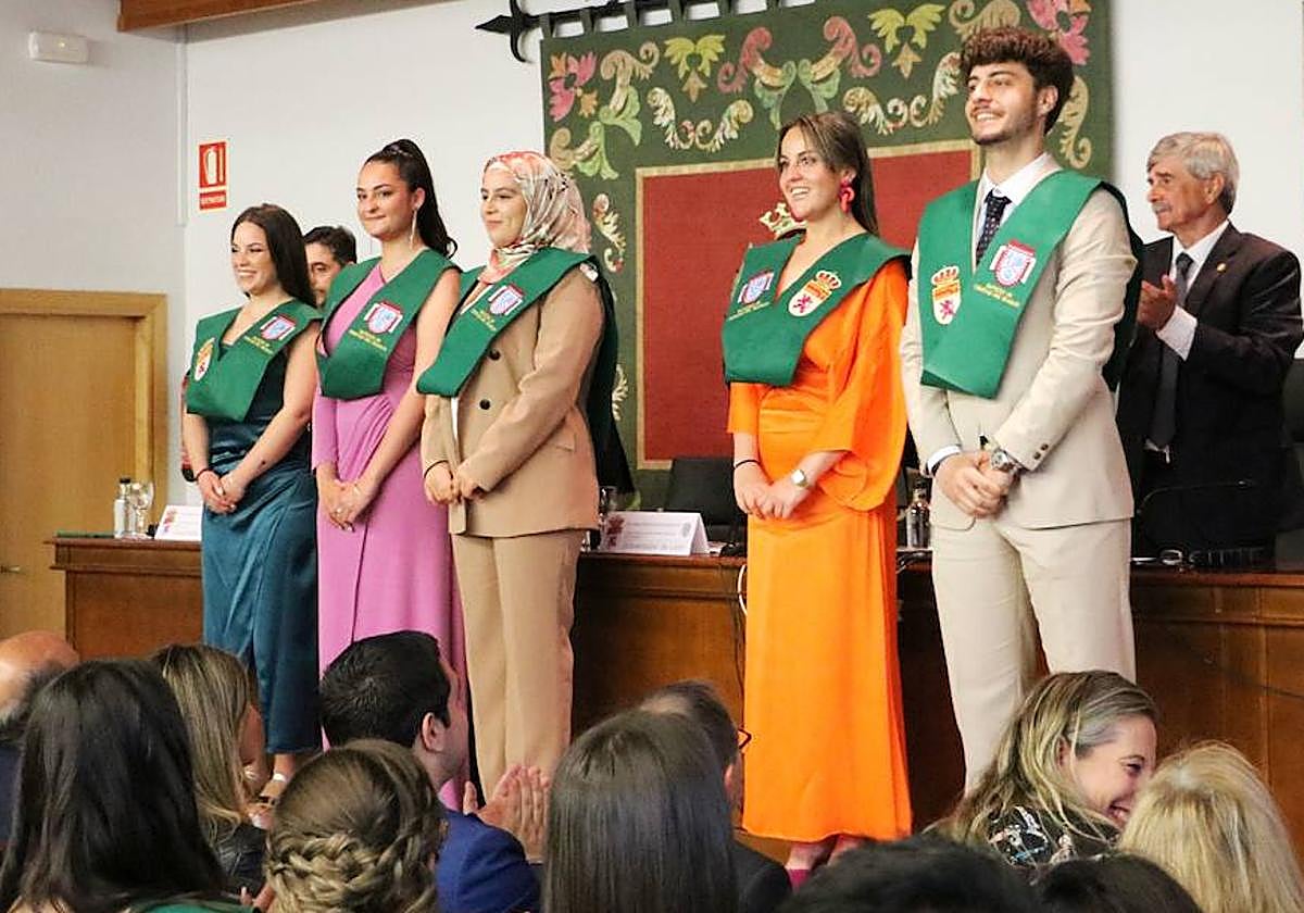 Celebración de la graduación de los nuevos titulados de Ciencias del Trabajo.