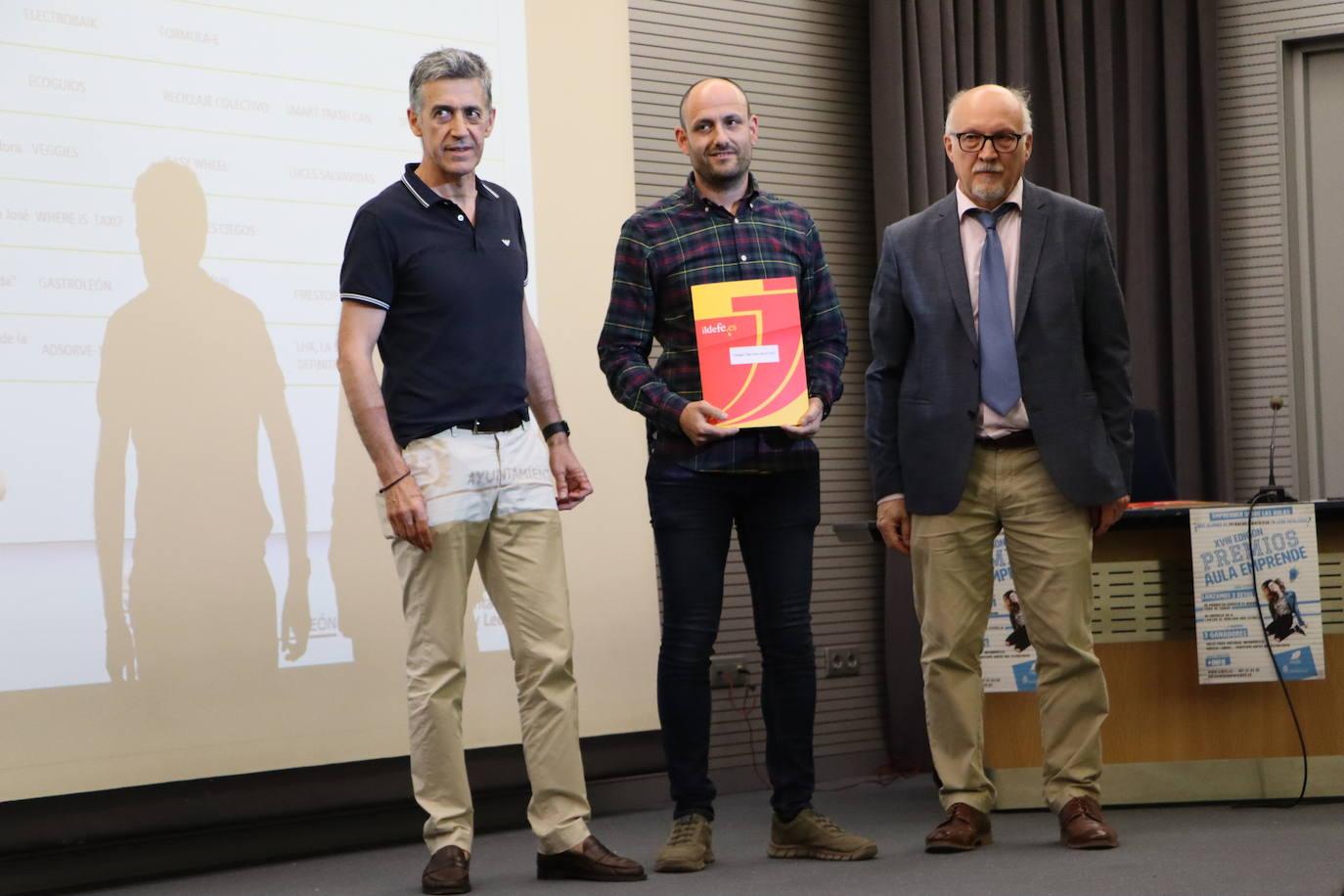 &#039;Botones ciegos&#039; gana el Premio Aula Emprende
