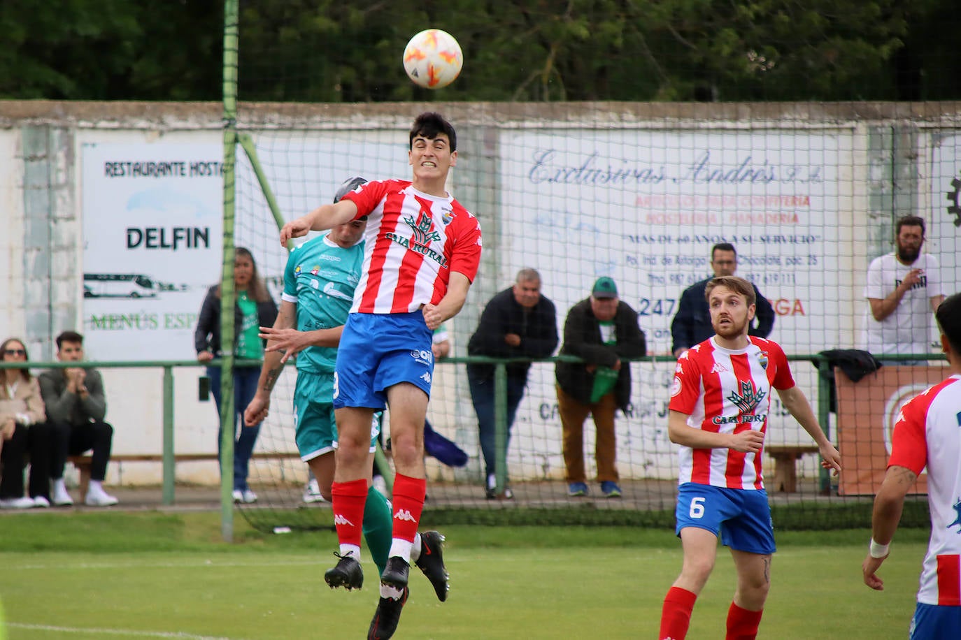 El Atlético Astorga sigue adelante en el playoff