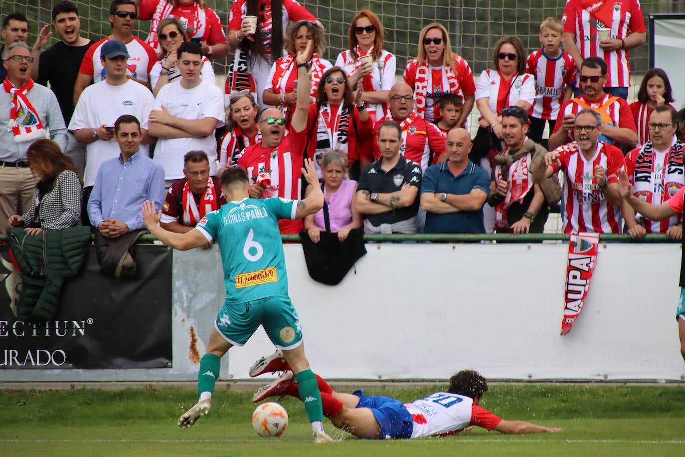 El Atlético Astorga sigue adelante en el playoff