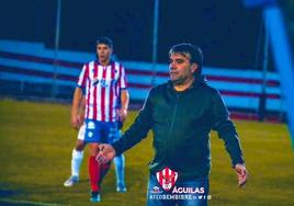 Miñambres deja de ser entrenador del Atlético Bembibre.