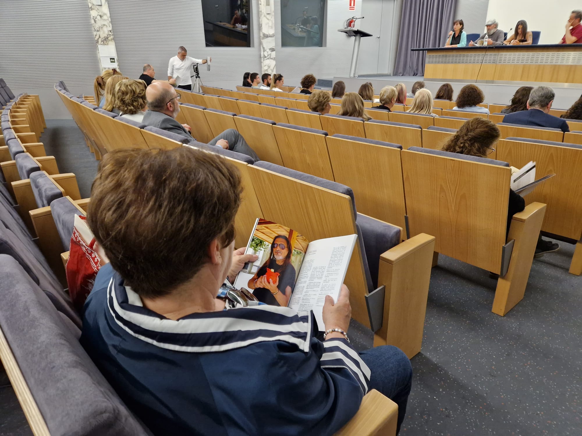 Presentación del libro &#039;Como Laia Lové&#039;