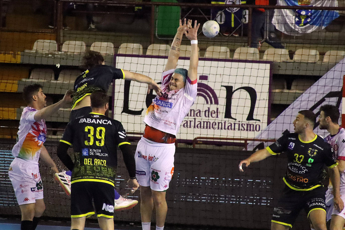 Las mejores imágenes del Ademar - Frigoríficos del Morrazo