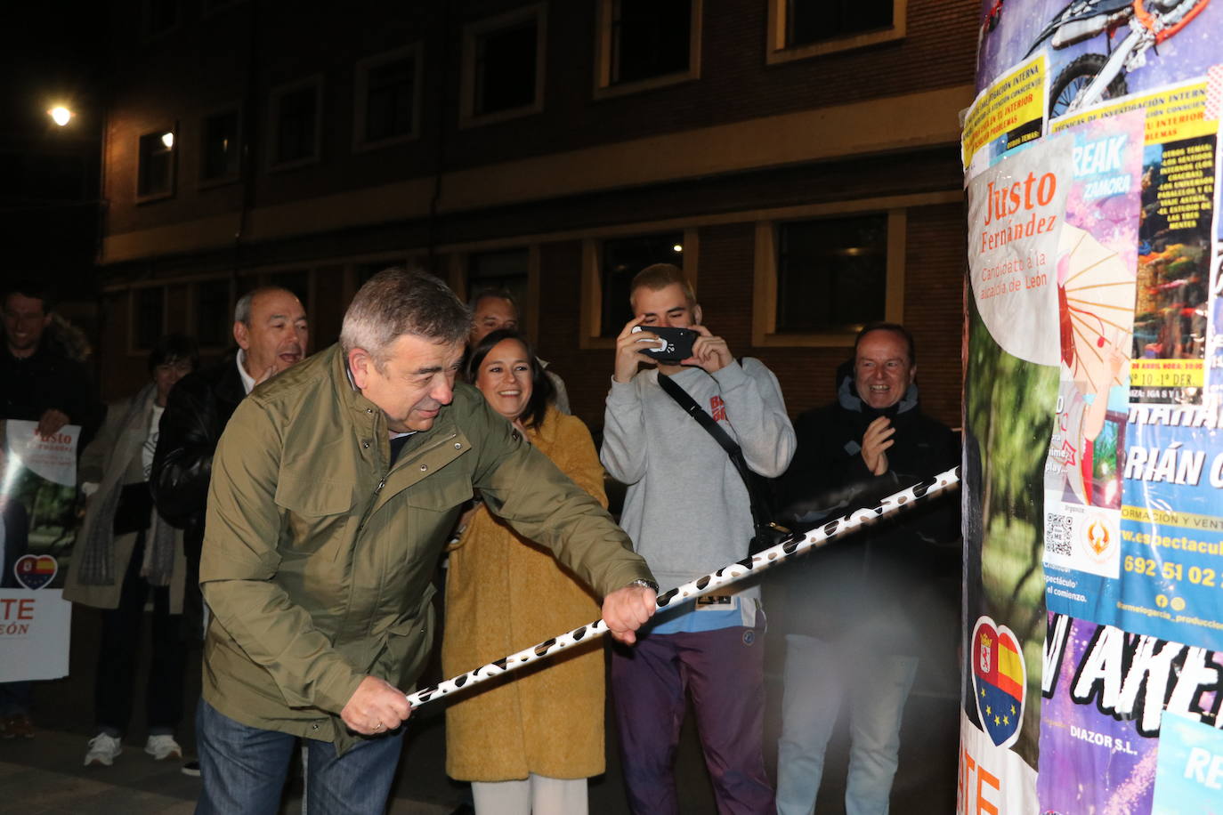 Justo Fernández da el pistoletazo de salida a la carrera hacia el Ayuntamiento de León con ganas de ser la llave del gobierno