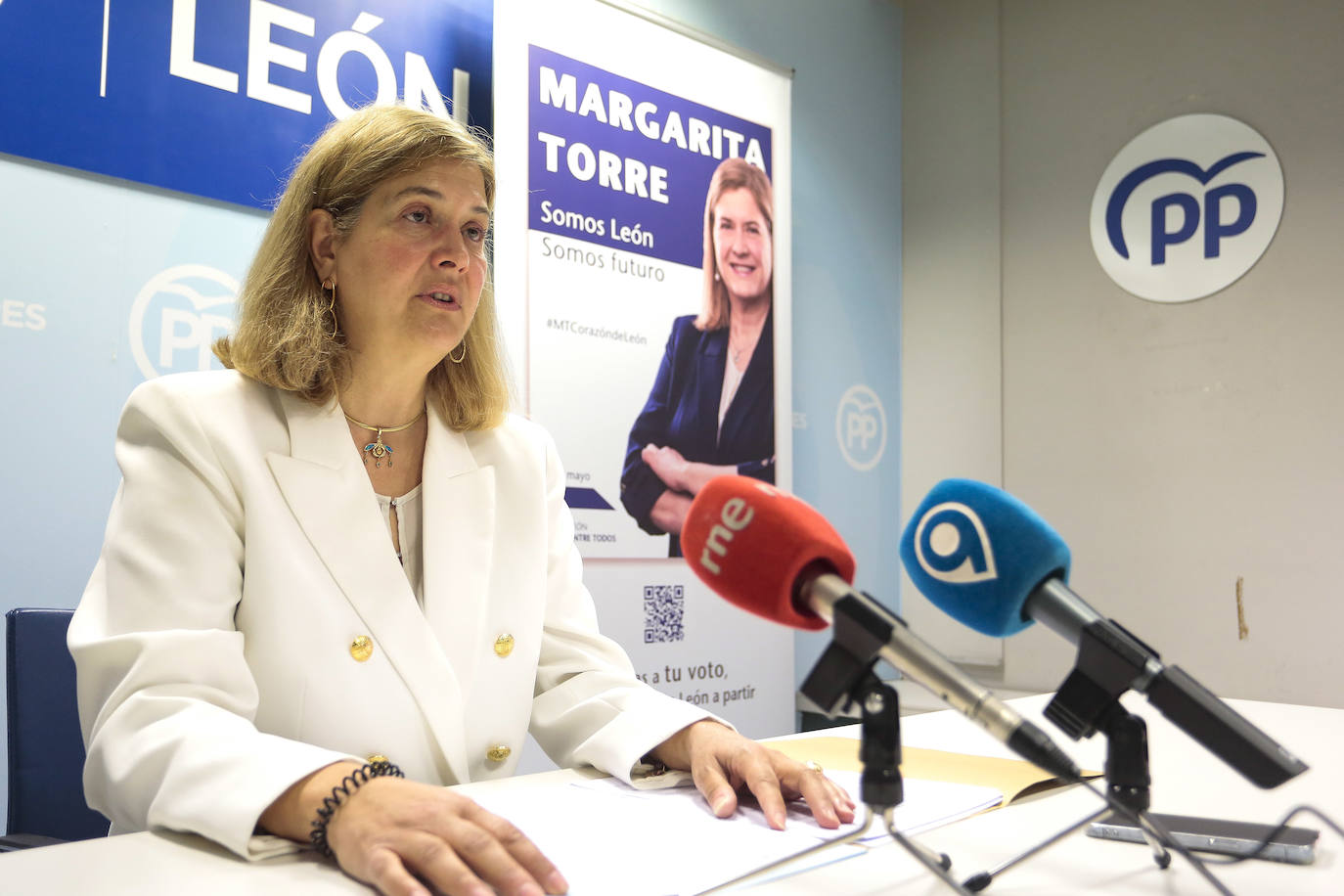 Rueda de prensa de la candidata a la Alcaldía de León por el PP, Margarita Torre