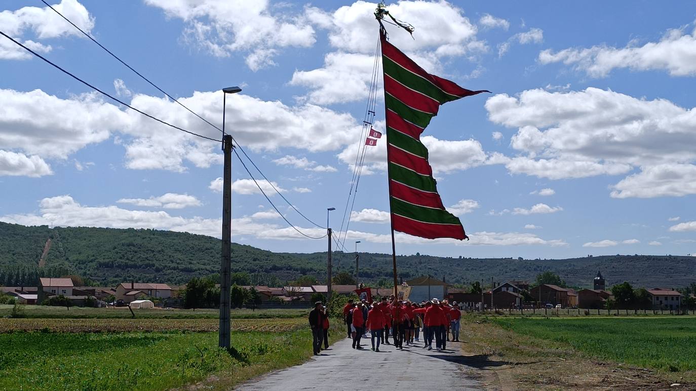 Tributo a la Virgen de Villasfrías