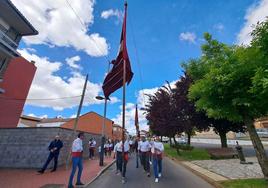 Los pendones también han sido protagonistas de la festividad de San Isidro en Villabalter.