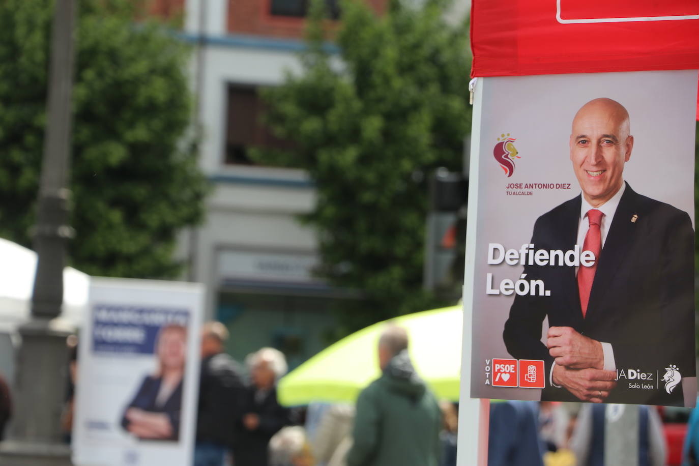 La campaña electoral llega al rastro