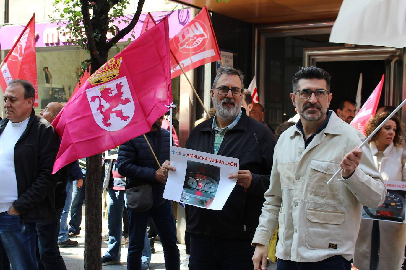 Los sindicatos se movilizan frente a la gestión de la Junta del transporte sanitario en León