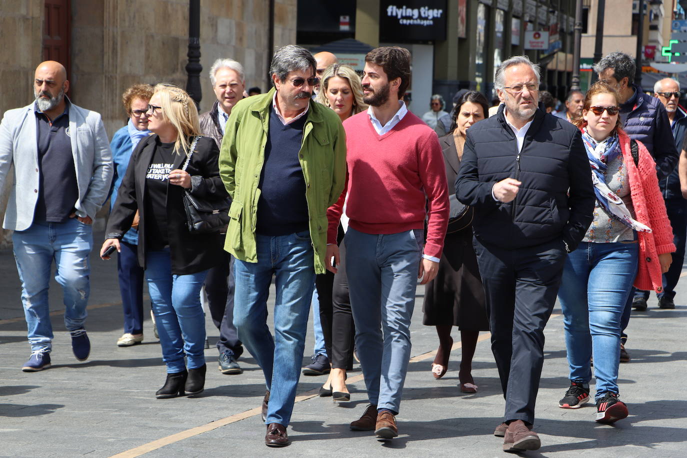 García-Gallardo apoya a Blanca Herreros en León