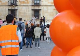 La plaza de Botines acogió esta fiesta de 'ecuador' de campaña de Ciudadanos.