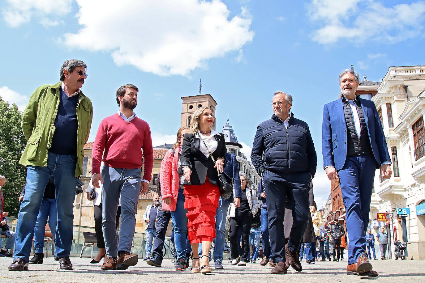 García-Gallardo apoya a Blanca Herreros en León