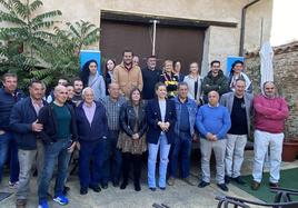 Reunión de los distintos candidatos del PP a las alcaldías de la comarca de Sahagún.