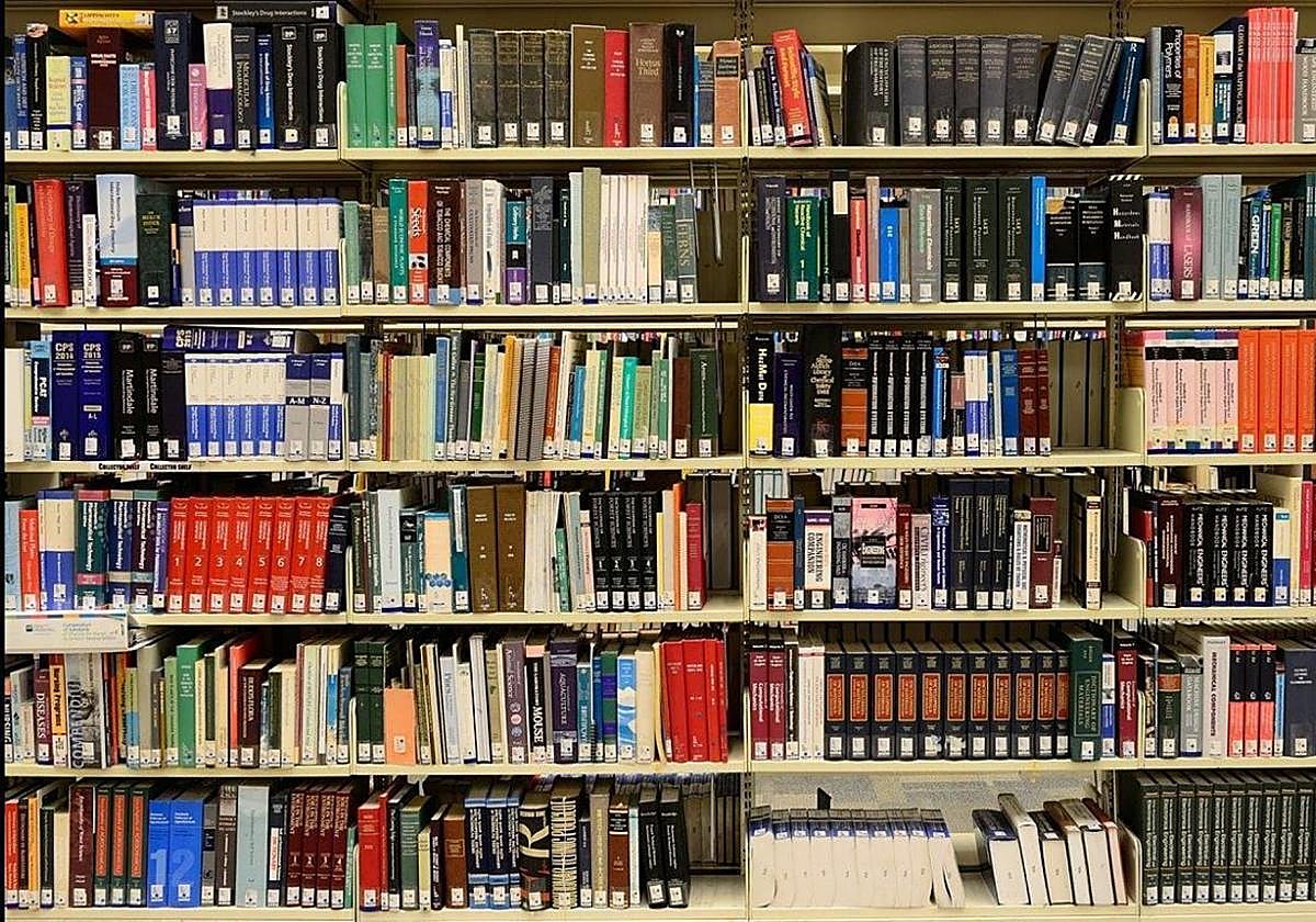 La Bañeza amplía el horario de su biblioteca por la Ebau