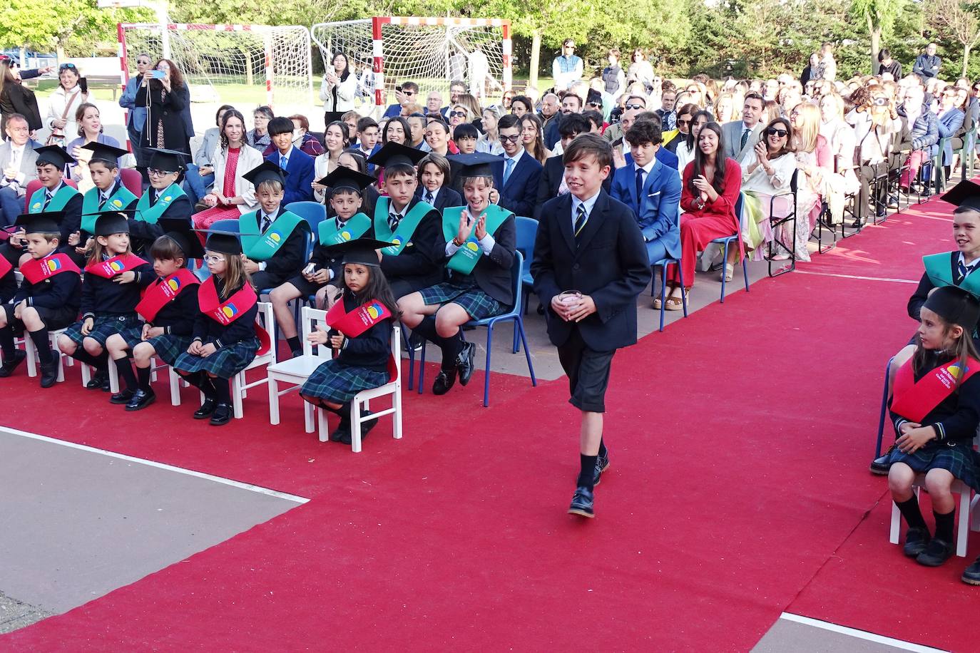 Graduación en el colegio Peñacorada