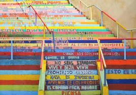 La 'Escalera de la Vida' en la calle Álvaro López Núñez.