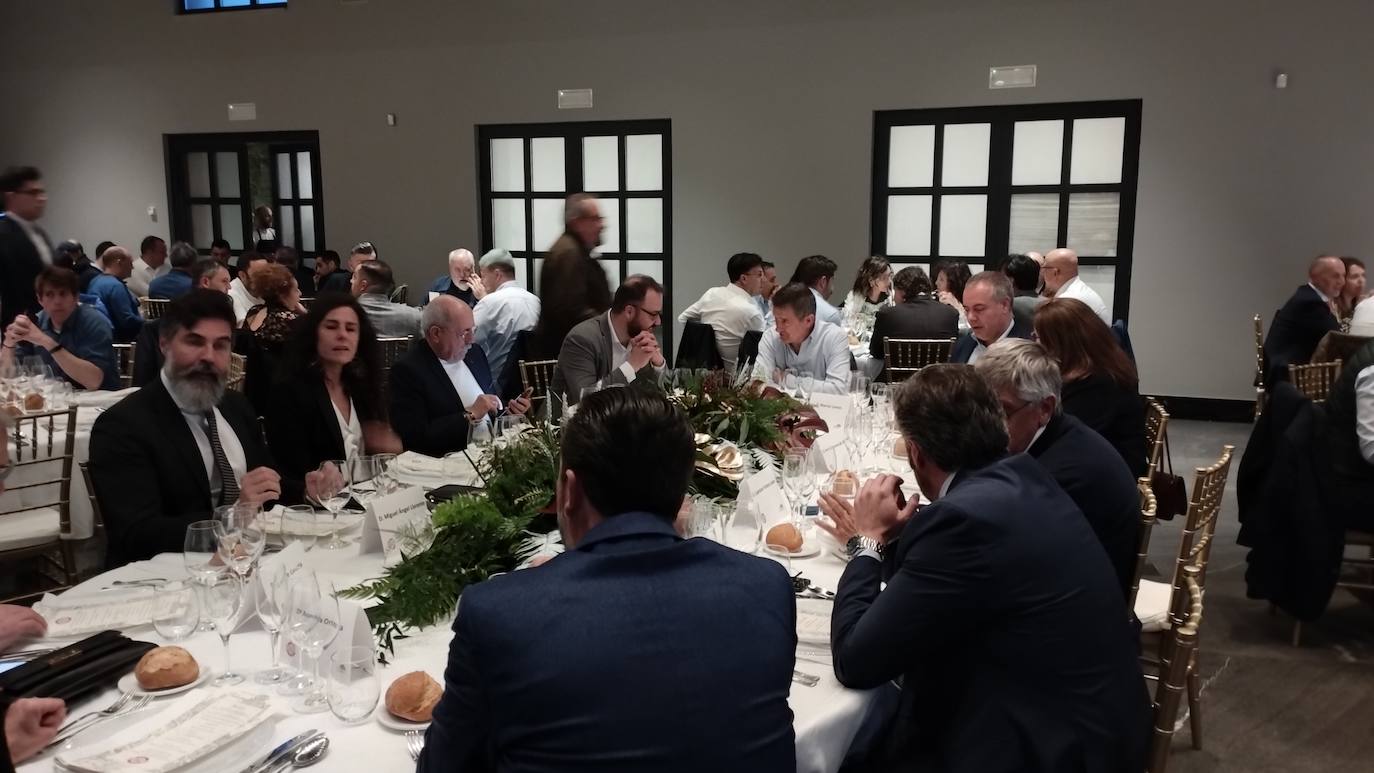 Fin de fiesta del Abanca Ademar