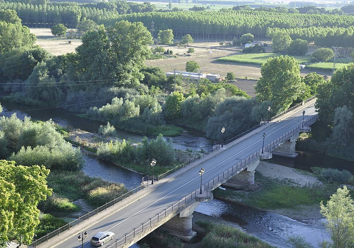 Regadera quiere crear el Centro de Recepción de Visitantes del Sur de León.