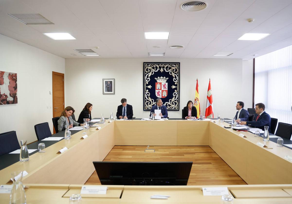 Reunión de la Junta de portavoces en las Cortes de Castilla y León.