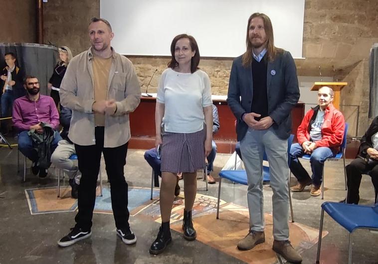 Pablo Fernández, Nael Blanco y Carmen Franganillo en el cierre de campaña.