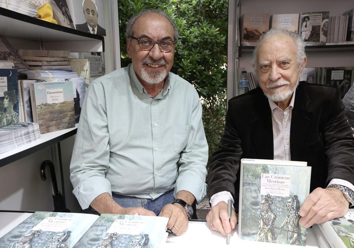 Gallego y Merino, este sábado, durante su firma de libros en Madrid.