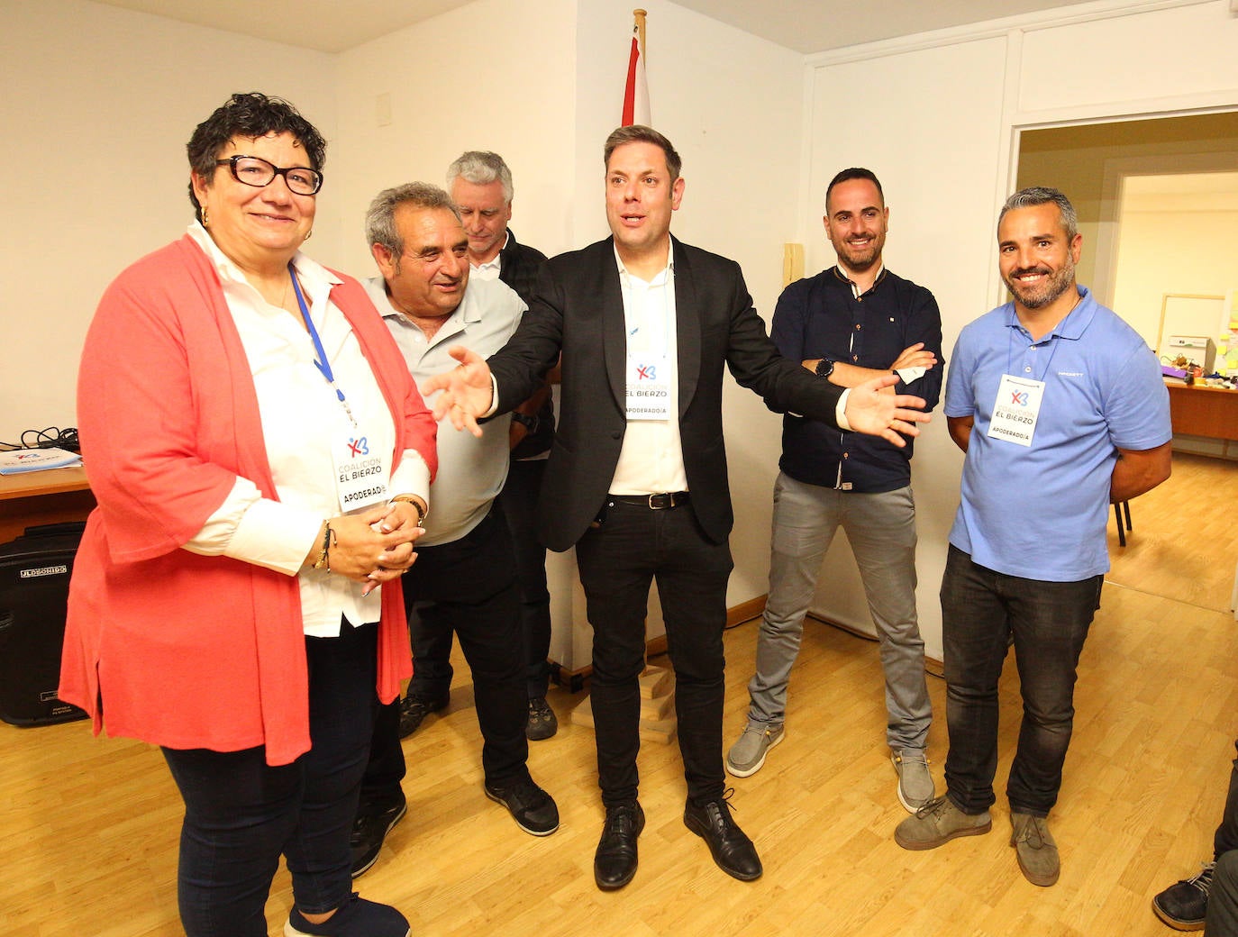 Olegario crece, Morala se dispara