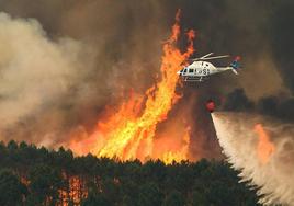 Imagen de archivo de un incendio forestal.