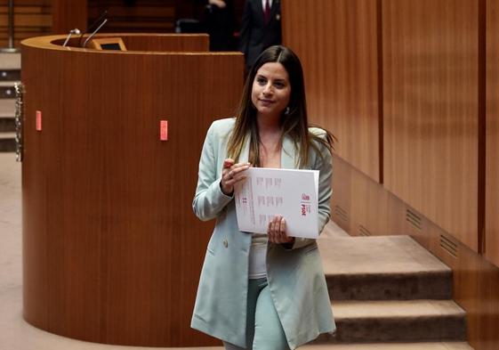 La procuradora socialista, Nuria Rubio, tras su intervención en la segunda sesión del Pleno de las Cortes de Castilla y León.